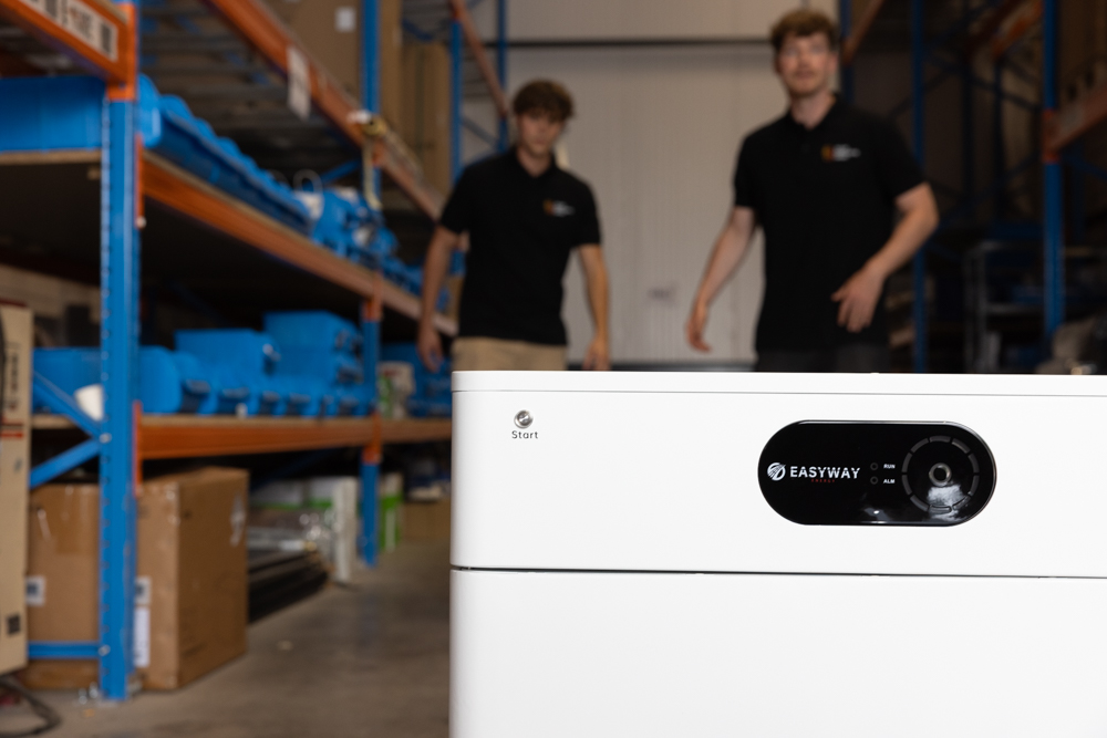 Premium thuisbatterij geïnstalleerd door eigen monteurs van Solar Installatie Groep